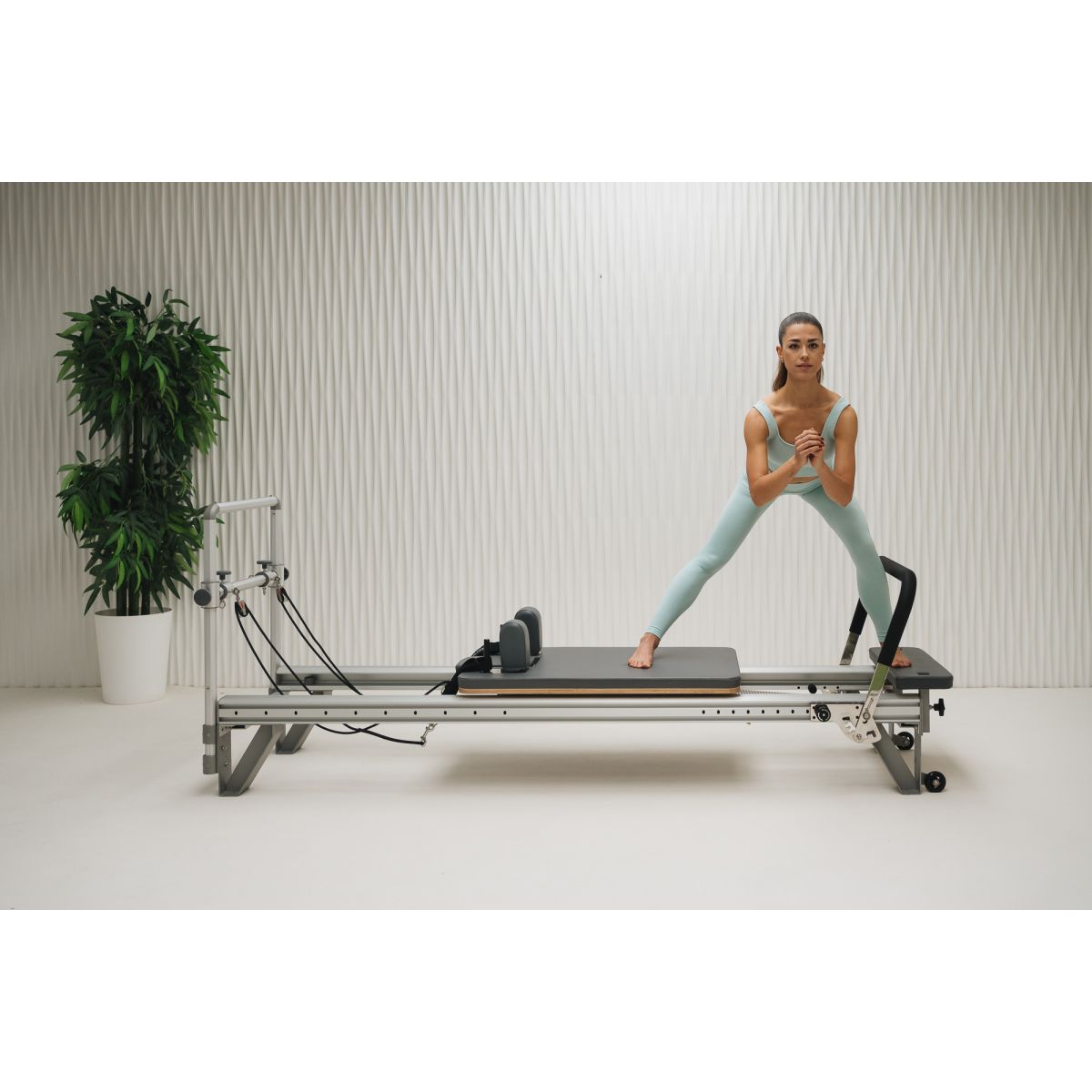 Elina Pilates Mentor Reformer™__Grey